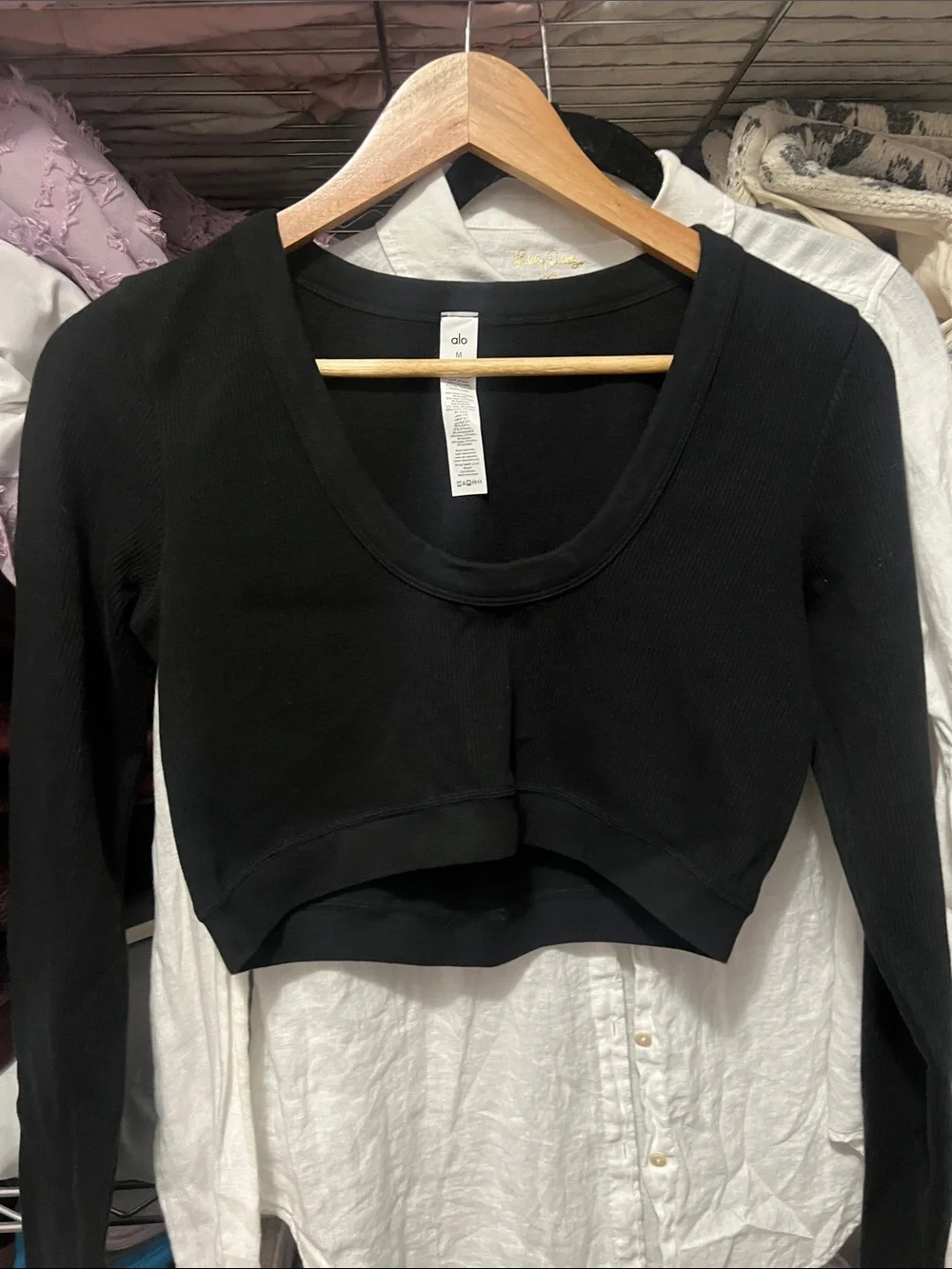 ALO Yoga Black Ribbed Long Sleeve Crop Top